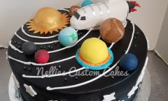 Spaceship planet cake - Nellie's Custom Cakes, Kansas City